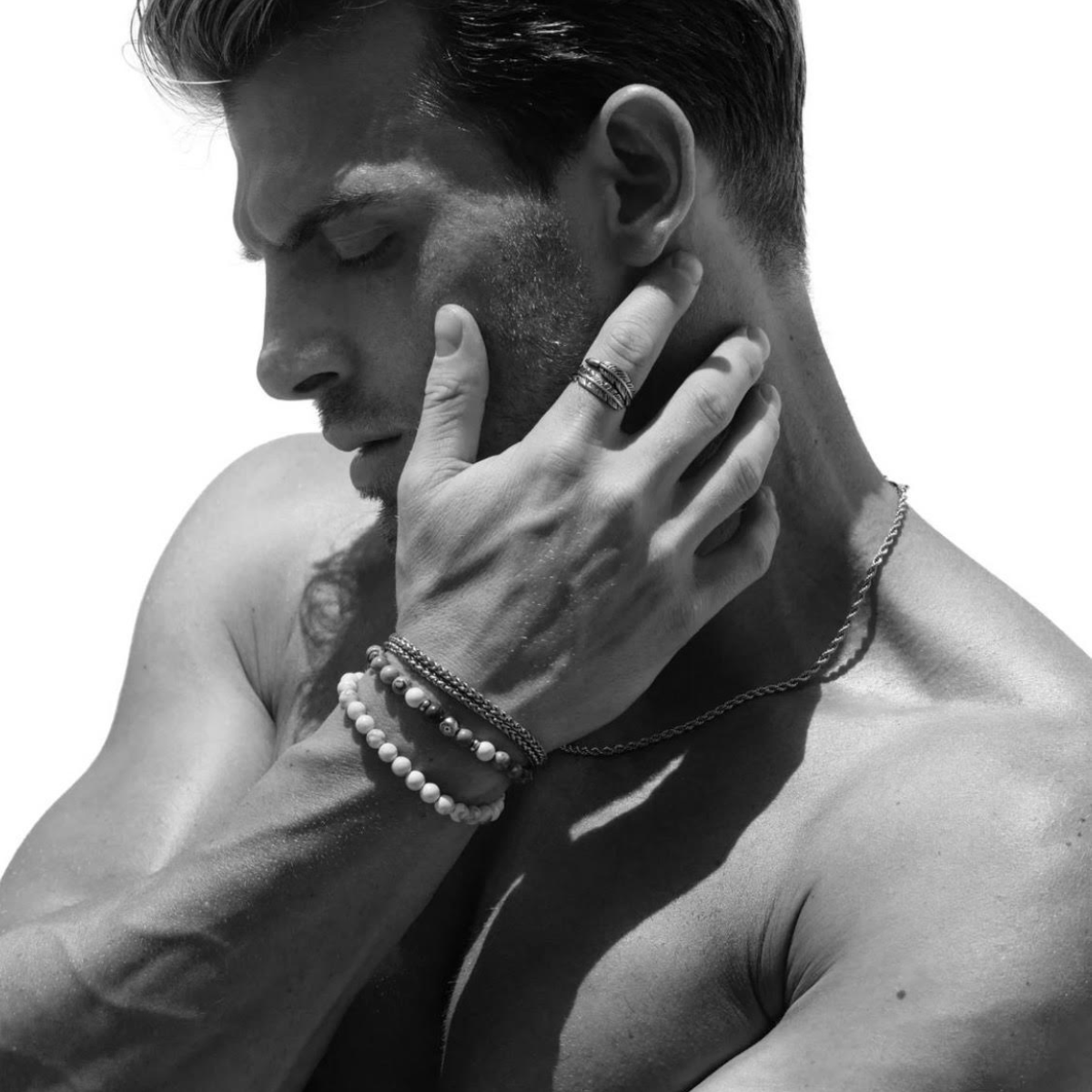 Men’s Jewellery, the best personalised gift idea and when to give!