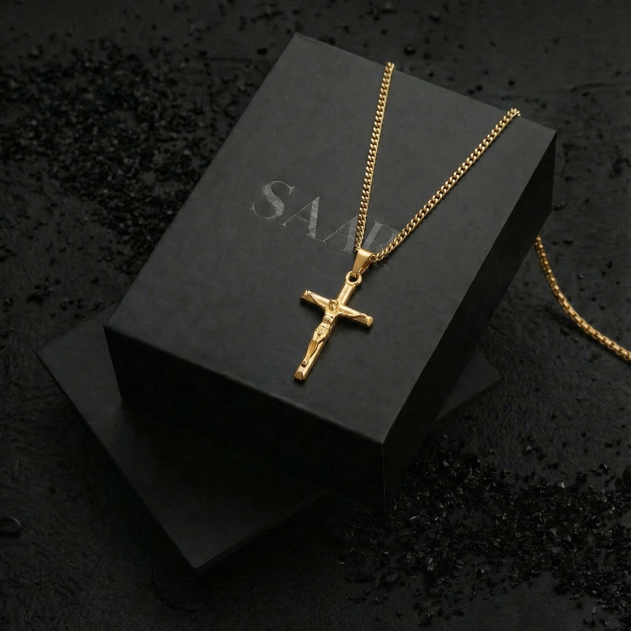 18K Gold Plated Crucifix Pendant and Chain for Men