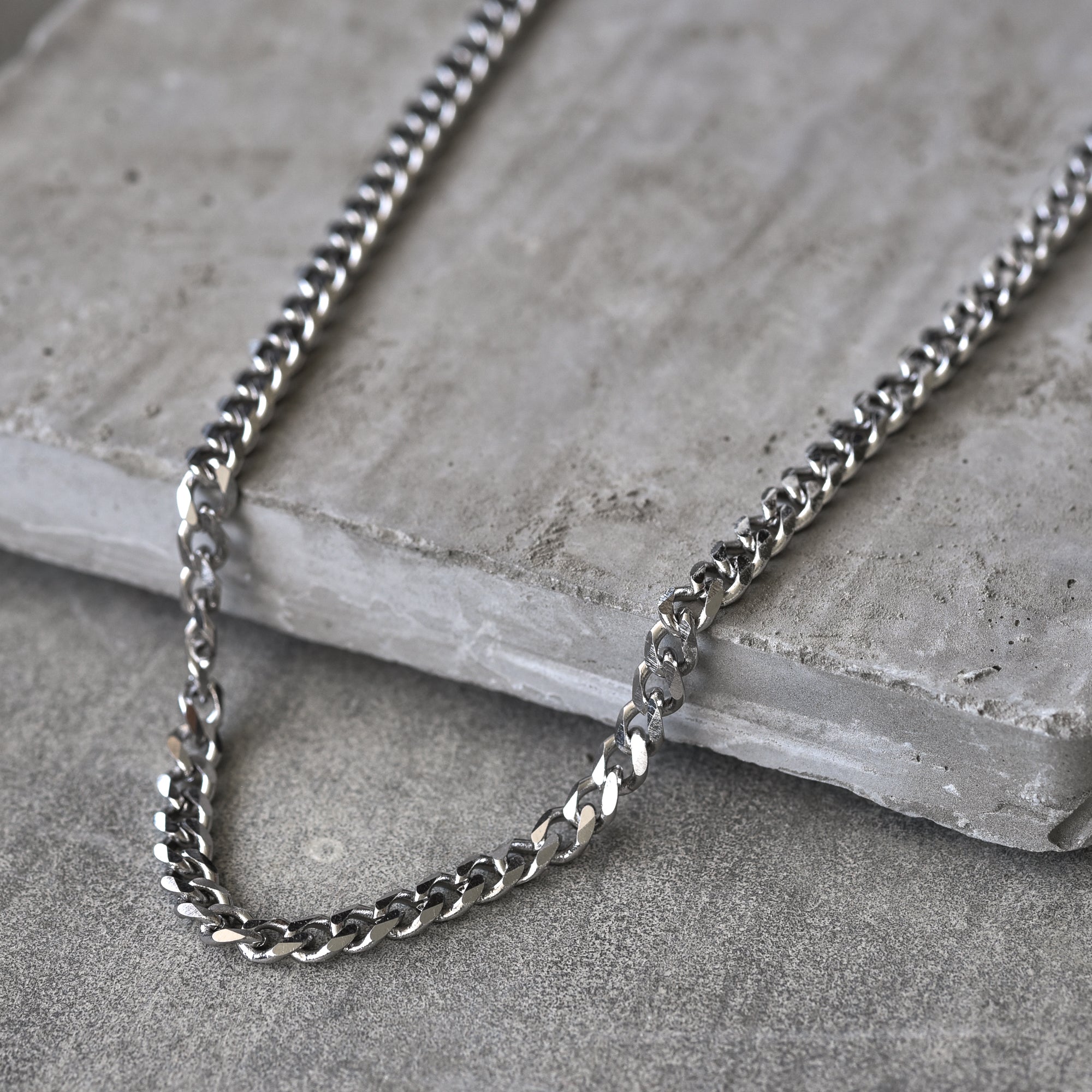 Josh Stainless Steel curb Chain Necklace