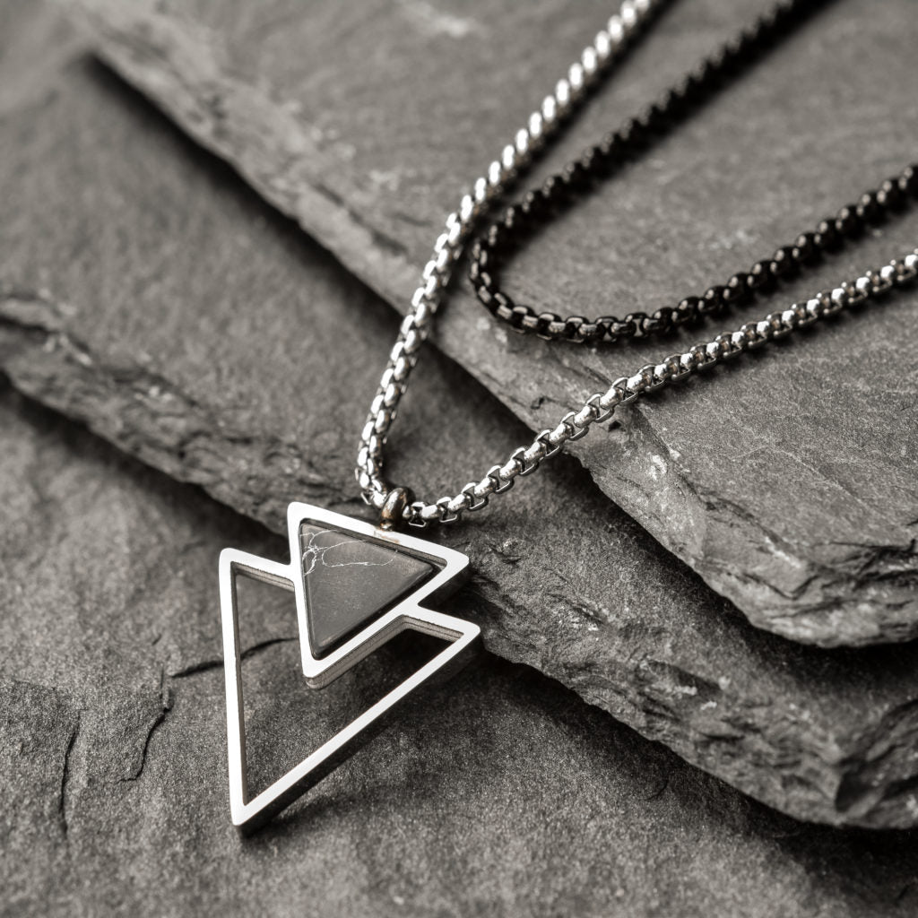 Downward double triangle pendant, encrusted with an onyx gemstone and Black Stainless Steel Box Chain Set